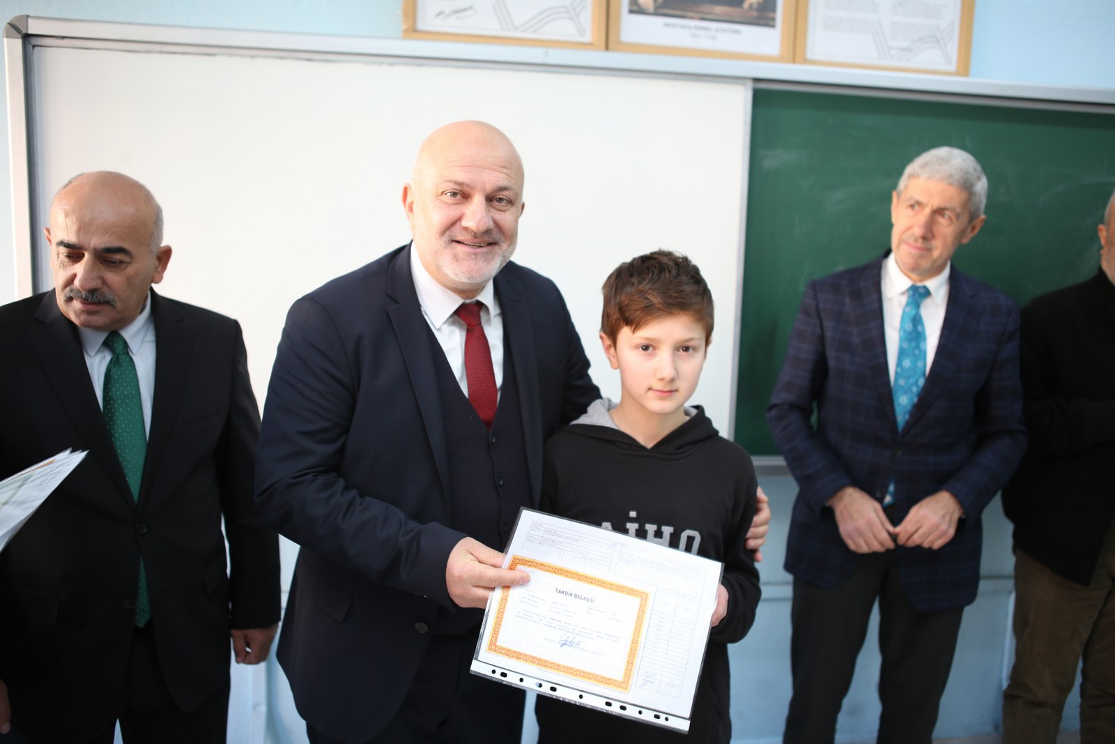 İyi Tatiller Sevgili Çocuklar