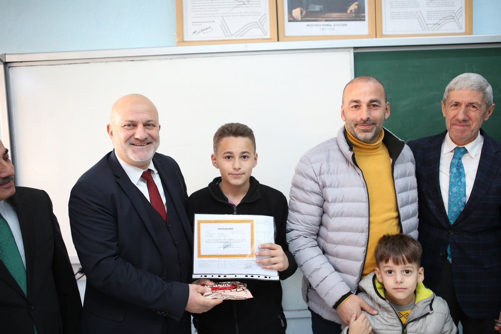 İyi Tatiller Sevgili Çocuklar