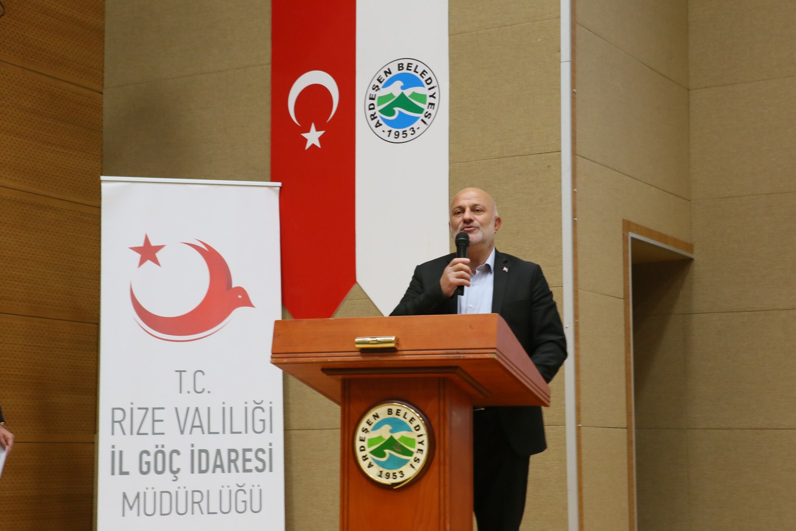 Düzenli ve düzensiz göç konuları hakkında seminer