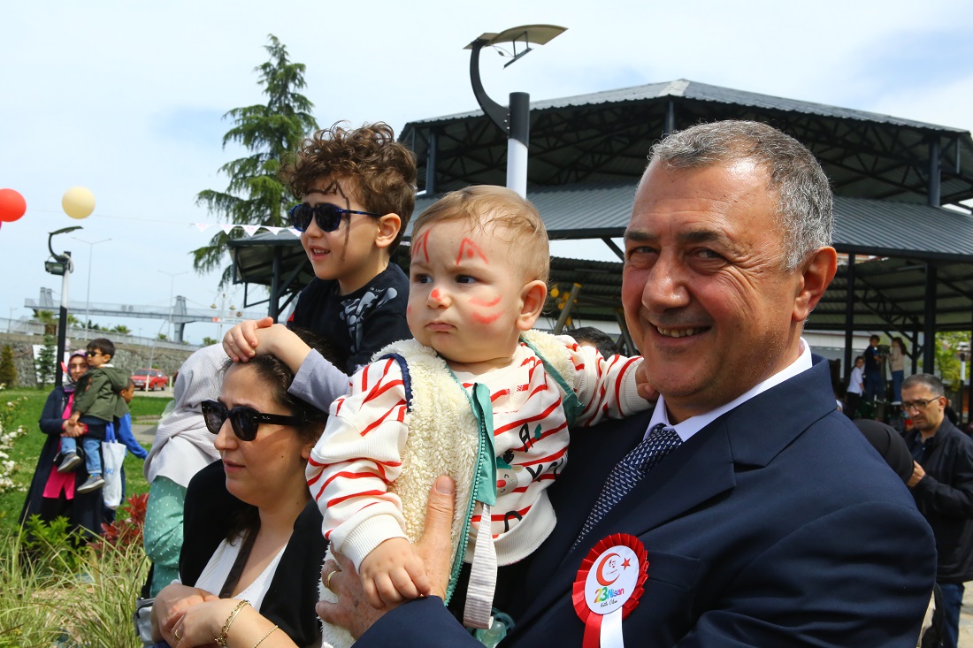 23 Nisan 1. Çocuk Şenliği 