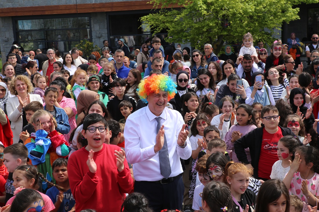 23 Nisan 1. Çocuk Şenliği 