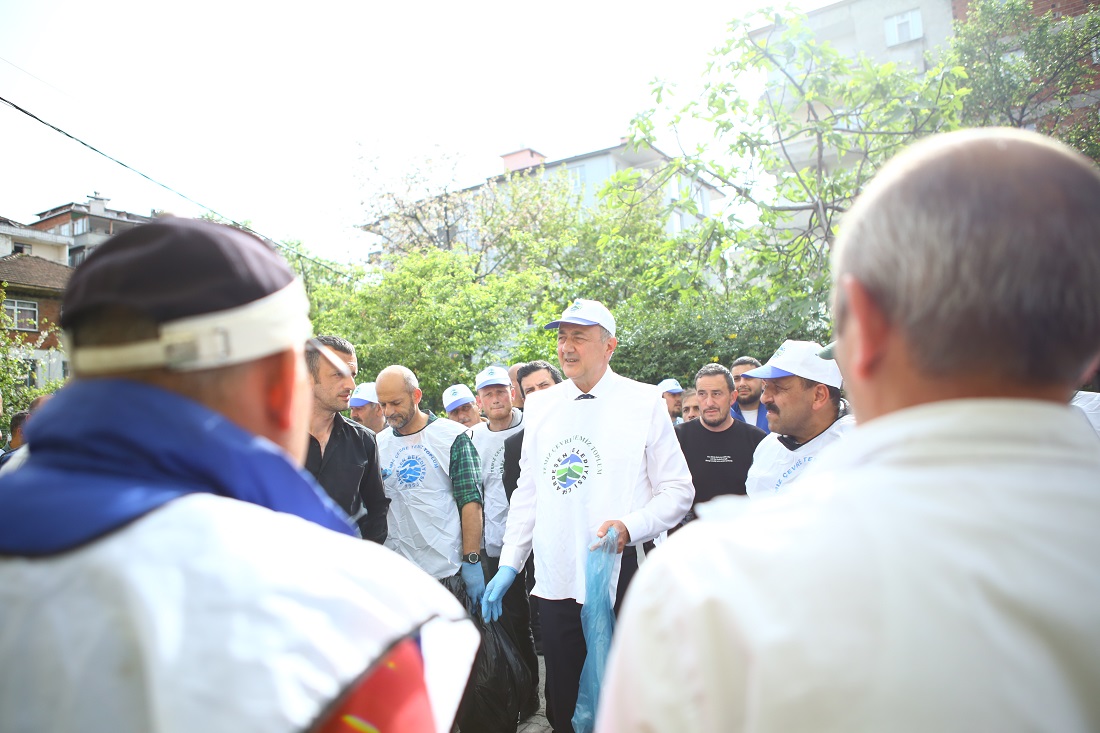 Deniz Mahallesinde Bahar Temizliği Etkinliği