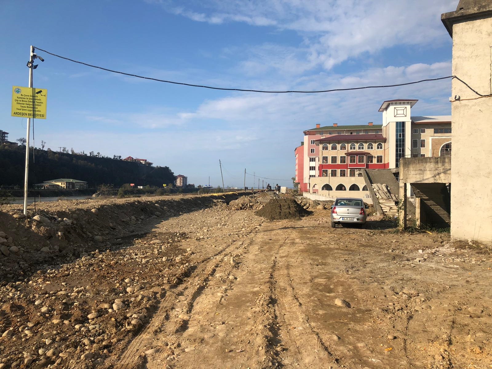 Bisiklet Yolu ve Çevre Düzenlemeleri Başladı