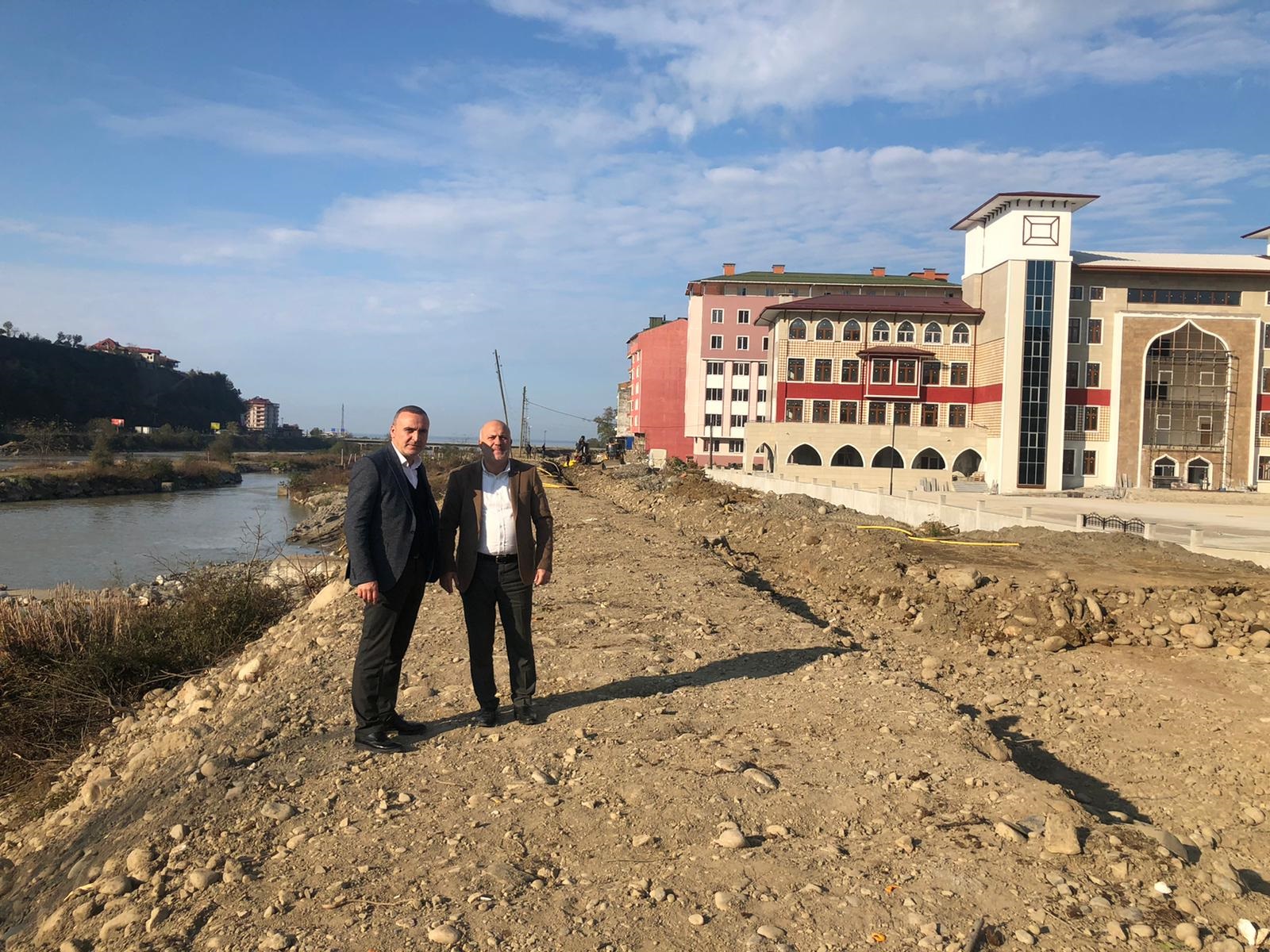 Bisiklet Yolu ve Çevre Düzenlemeleri Başladı