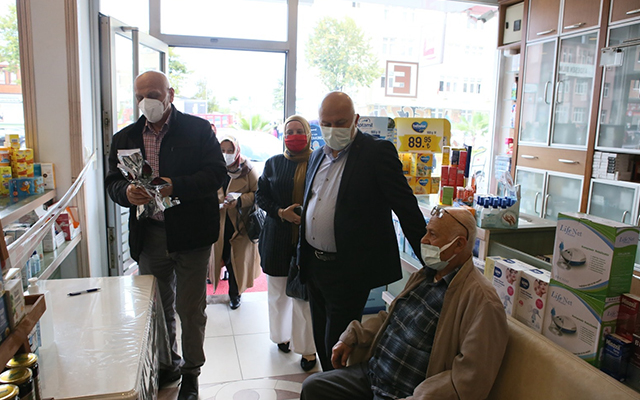 25 Eylül Dünya Eczacılar Günü kutlu Olsun