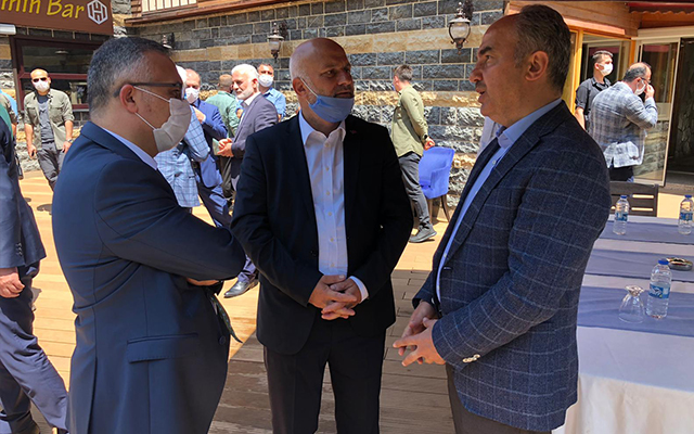 Bakan KURUM'dan Ardeşen'e Millet Bahçesi Müjdesi.