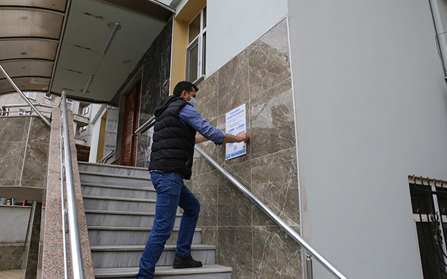 Ardeşen’de Camiler İlaçlanarak Dezenfekte Ediliyor