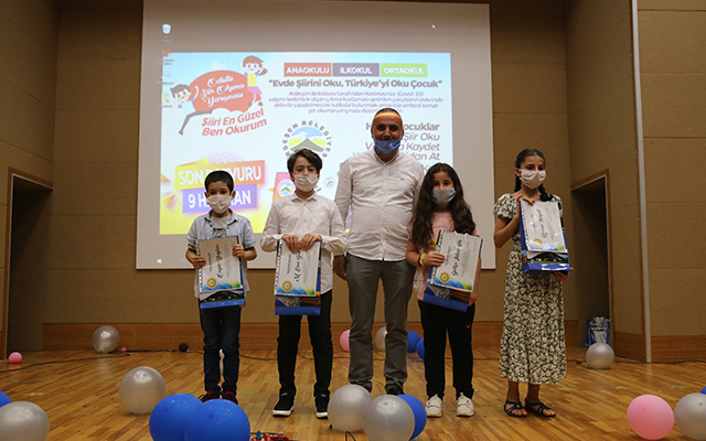 Ardeşen Belediyesinden Çocuklara Ödül Yağdı