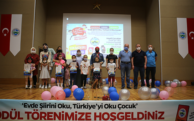 Ardeşen Belediyesinden Çocuklara Ödül Yağdı