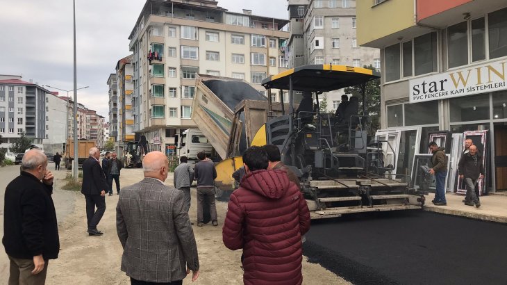 Fırtına Mahallemizde ikinci etap sıcak asfalt çalışmamıza başladık. 