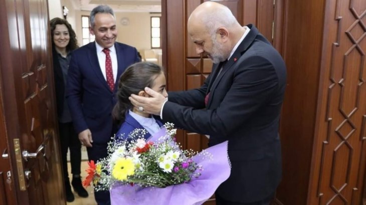 Dünya kız çocukları günü kutlu olsun 