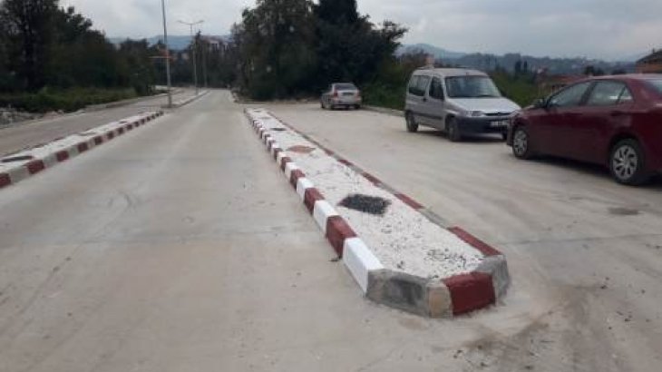 Düz Mahalle bağlantı yolunda çalışmalar tamamlanıyor.