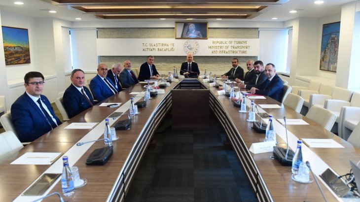 Sayın Bakanımız Karaismailoğlunu ziyaret 