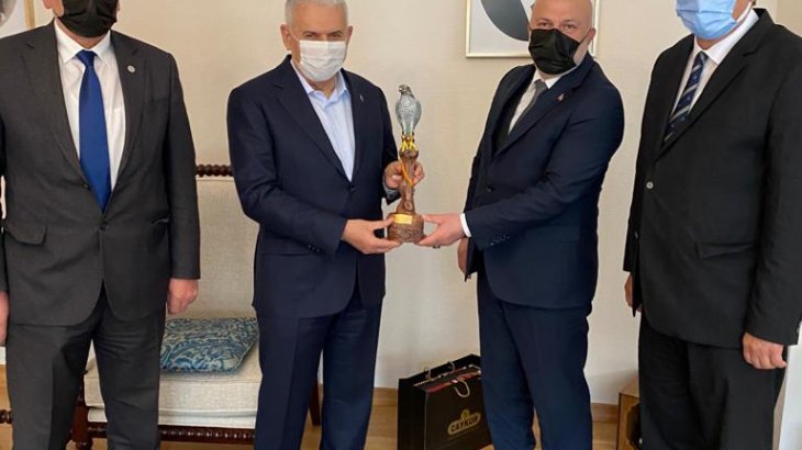 Sayın Binali YILDIRIM'a Fahri Hemşehrilik Beratı takdim ettik. 