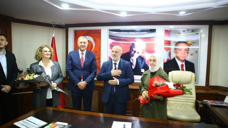 Belediyemizde devir teslim töreni
