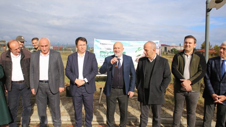 Türkiye'ye Nefes Ol Projesi Kapsamında İlçede Fidan Dikimi Yapıldı