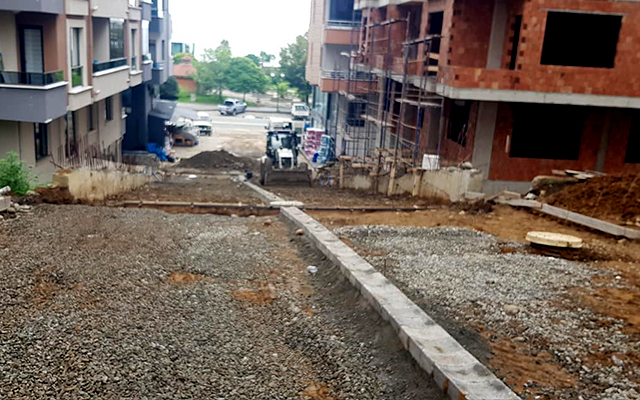 Yeni Mahalleye Yeni Yol